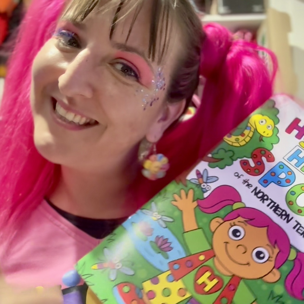 Hyper the Clown with her activity book Hidden Spots